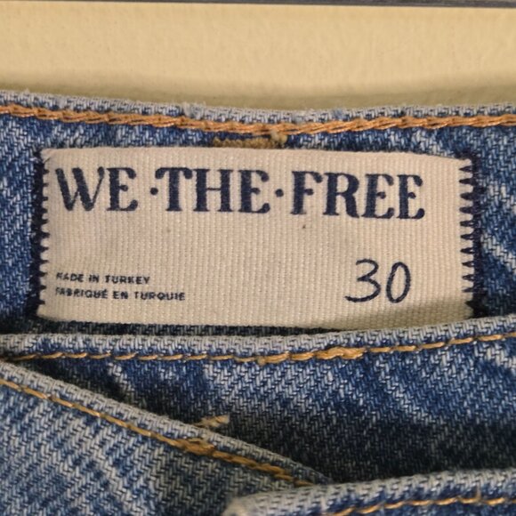 Free People We The Free Crossroads Mid Rise Slim Straight Barrel Jeans Size 30 - Picture 16 of 16